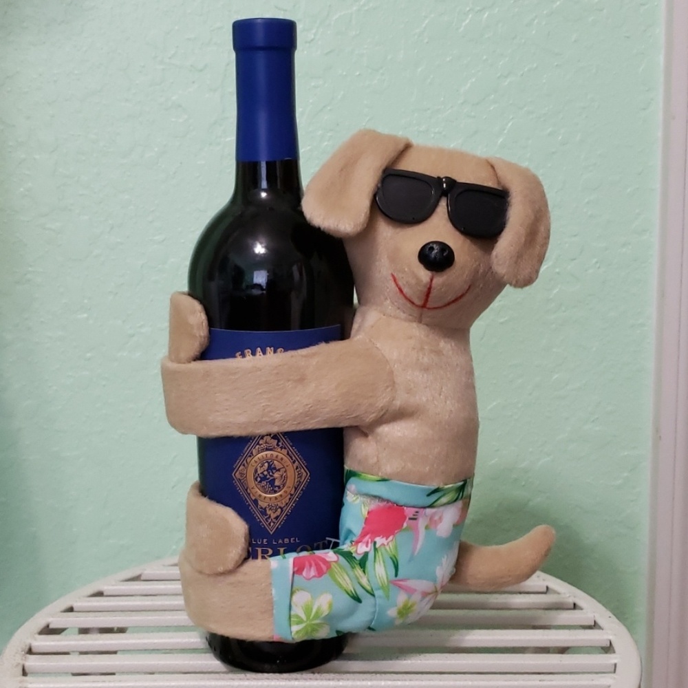 DOGGIE Wine Hugger